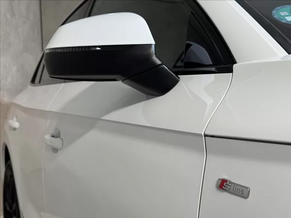 Audi Q5 2,0 TDi Quattro S-Line Assist - foto 6
