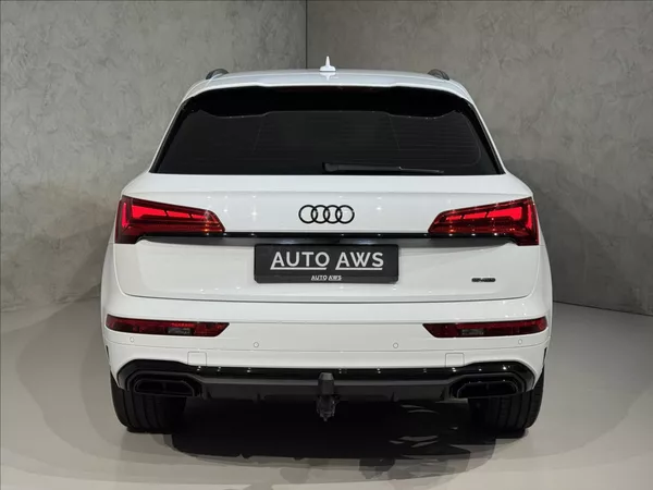 Audi Q5 2,0 TDi Quattro S-Line Assist - foto 9