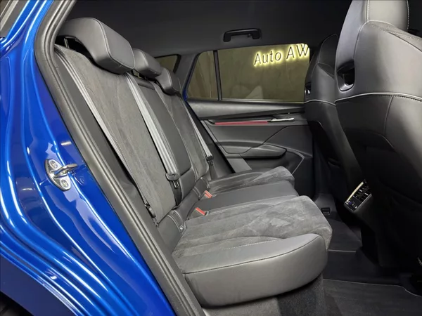Škoda Enyaq 80 Sportline LED Matrix Assist - foto 15