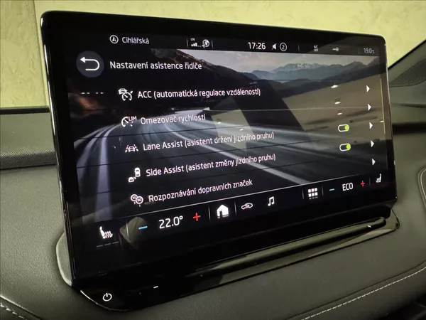Škoda Enyaq 80 Sportline LED Matrix Assist - foto 26