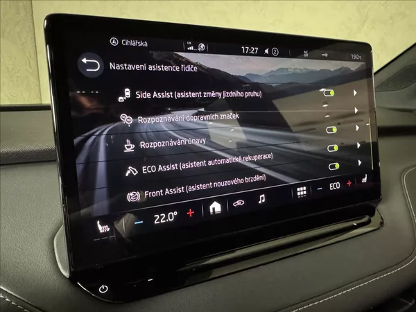Škoda Enyaq 80 Sportline LED Matrix Assist - foto 27