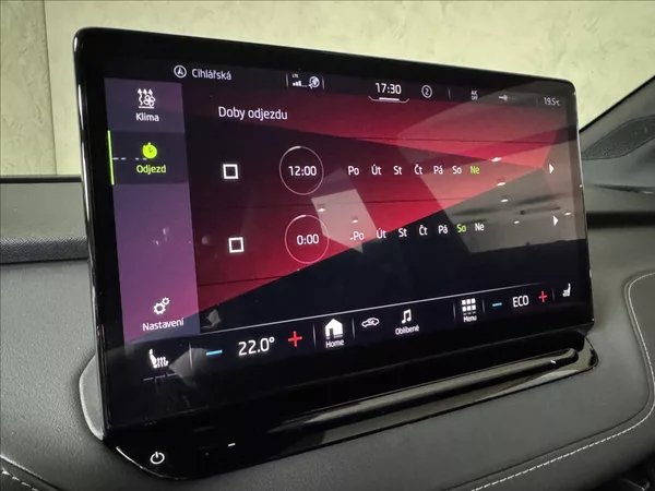 Škoda Enyaq 80 Sportline LED Matrix Assist - foto 40