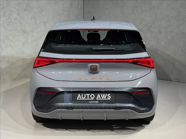 Cupra Born e-Boost 170kW LED PDC 98,5%SoH - foto 10