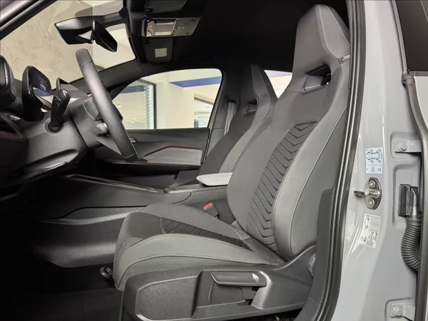 Cupra Born e-Boost 170kW LED PDC 98,5%SoH - foto 20