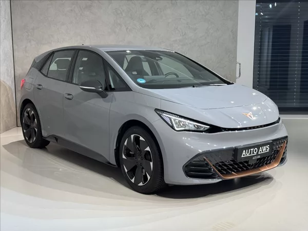 Cupra Born e-Boost 170kW LED PDC 98,5%SoH - foto 4