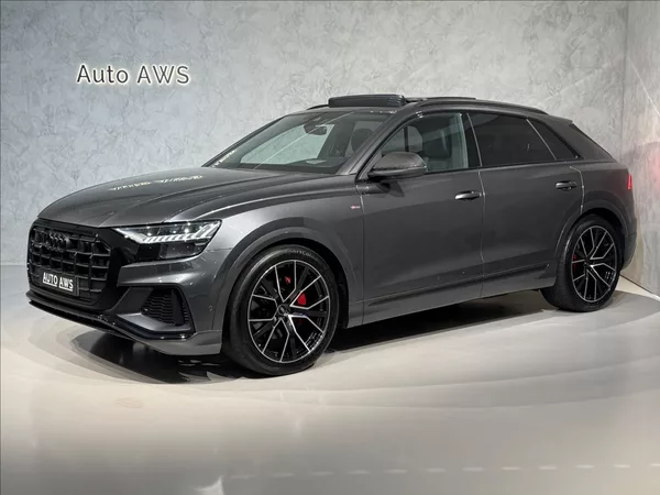 Audi Q8 3,0 TDi Competition Plus LED