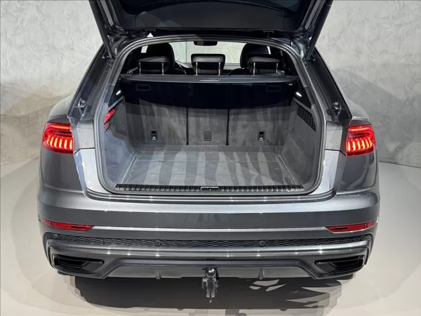 Audi Q8 3,0 TDi Competition Plus LED - foto 13