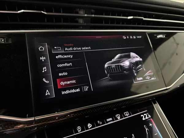 Audi Q8 3,0 TDi Competition Plus LED - foto 31