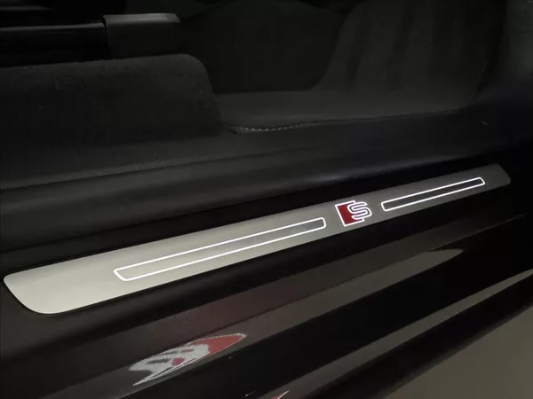 Audi Q8 3,0 TDi Competition Plus LED - foto 44