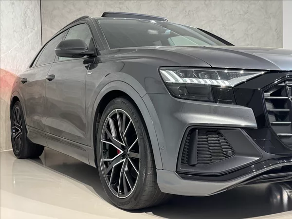 Audi Q8 3,0 TDi Competition Plus LED - foto 5