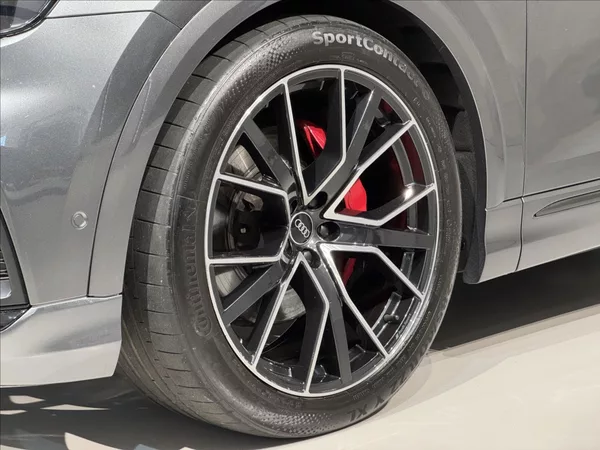 Audi Q8 3,0 TDi Competition Plus LED - foto 7