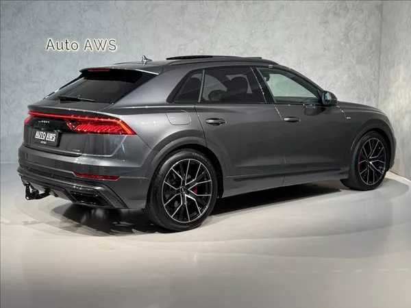 Audi Q8 3,0 TDi Competition Plus LED - foto 9