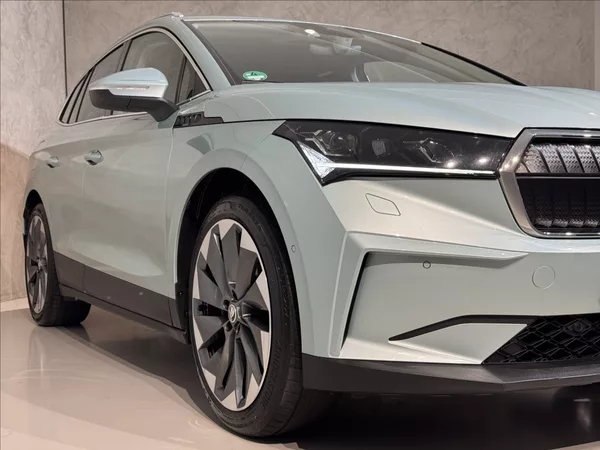 Škoda Enyaq 80x 4x4 195kW Matrix Assist - foto 6
