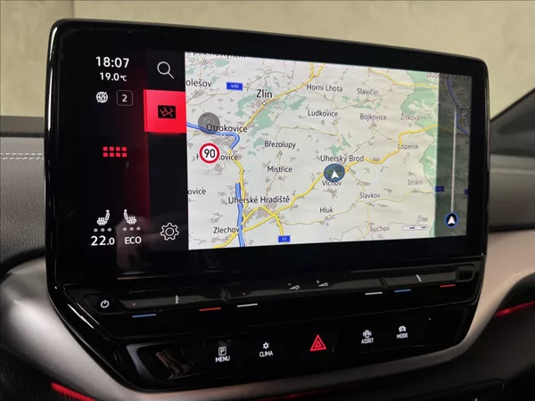 Volkswagen ID.5 Pro Tepelko Assist Záruka VW - foto 37