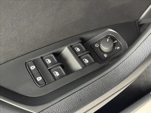 Škoda Kodiaq 2,0 TDi DSG 4x4 125 Years LED - foto 22