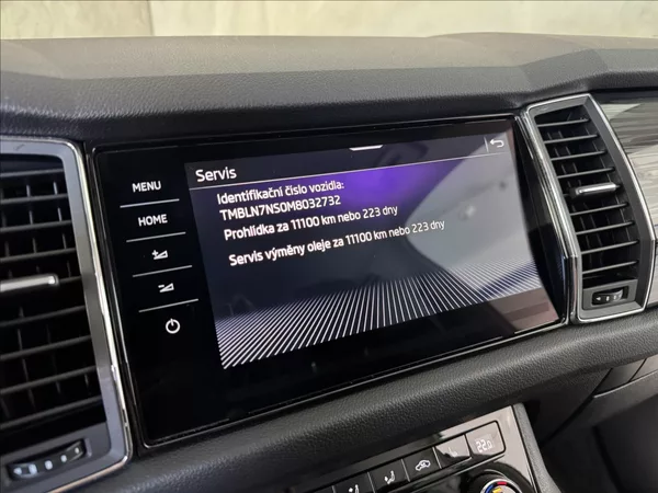 Škoda Kodiaq 2,0 TDi DSG 4x4 125 Years LED - foto 32