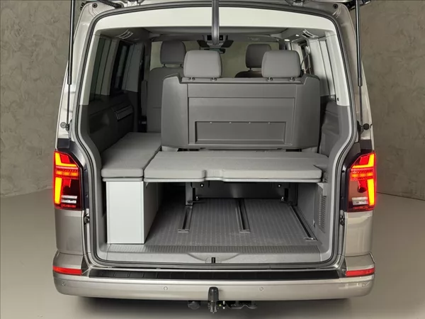 Volkswagen California 2,0 TDi DSG Beach LED Assist - foto 12