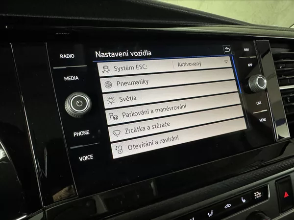 Volkswagen California 2,0 TDi DSG Beach LED Assist - foto 34
