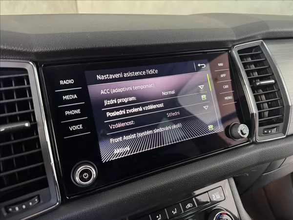 Škoda Kodiaq 2,0 TDi DSG Edition LED 7-M A - foto 30