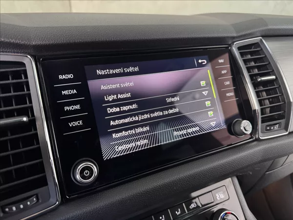 Škoda Kodiaq 2,0 TDi DSG Edition LED 7-M A - foto 33