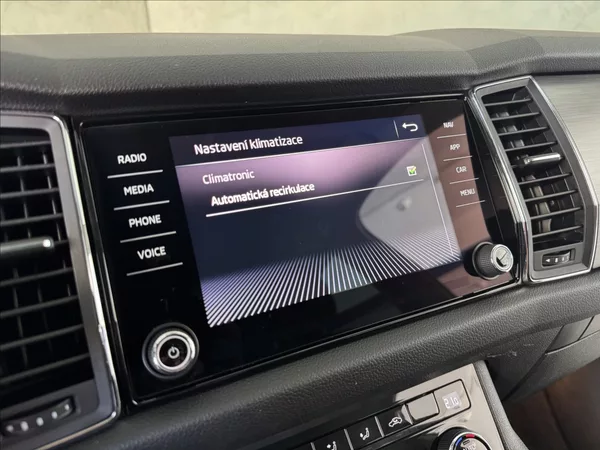 Škoda Kodiaq 2,0 TDi DSG Edition LED 7-M A - foto 40