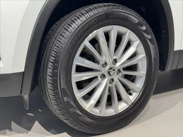 Škoda Kodiaq 2,0 TDi DSG Edition LED 7-M A - foto 6
