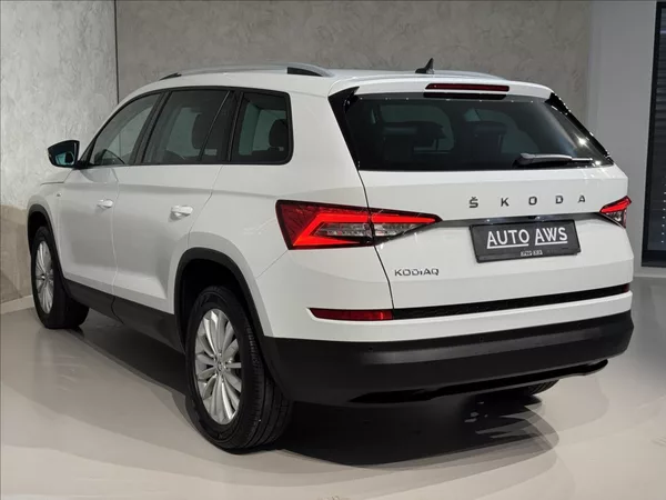 Škoda Kodiaq 2,0 TDi DSG Edition LED 7-M A - foto 9