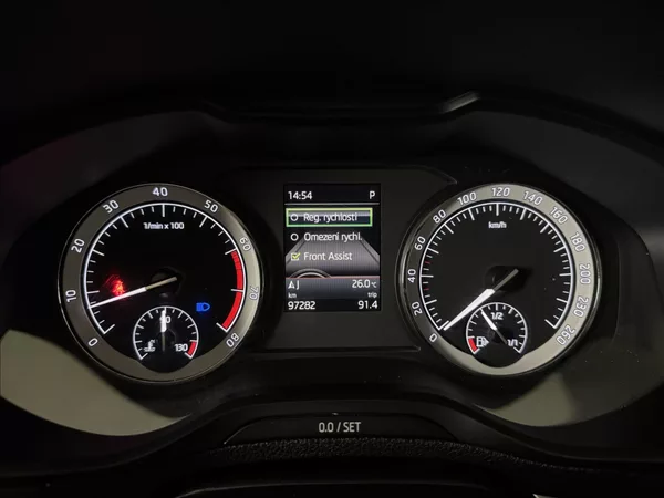 Škoda Karoq 1,5 TSi DSG Style LED Kamera - foto 24
