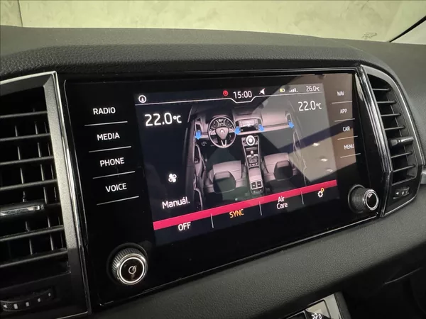 Škoda Karoq 1,5 TSi DSG Style LED Kamera - foto 37