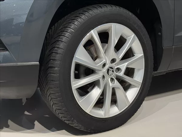 Škoda Karoq 1,5 TSi DSG Style LED Kamera - foto 5