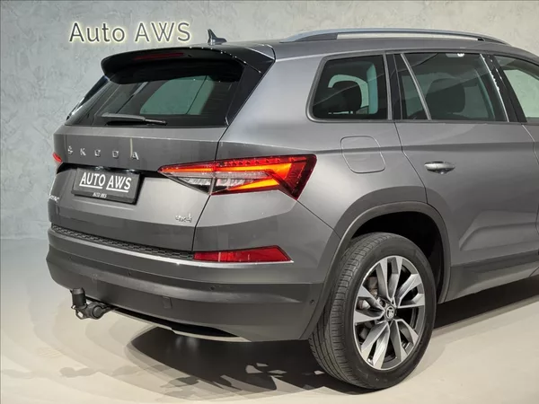 Škoda Kodiaq 2,0 TDi DSG 4x4 Tour Virtual - foto 10