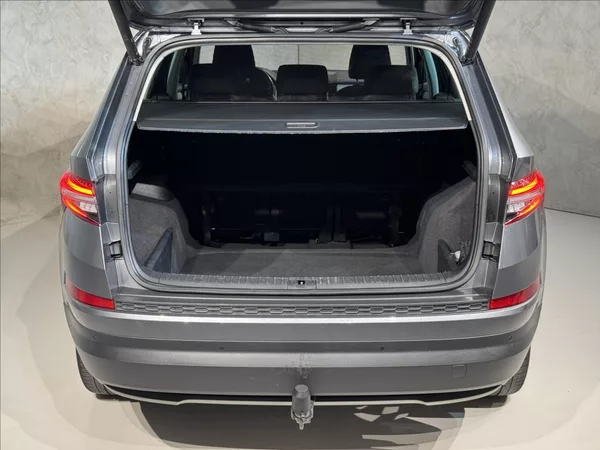Škoda Kodiaq 2,0 TDi DSG 4x4 Tour Virtual - foto 12