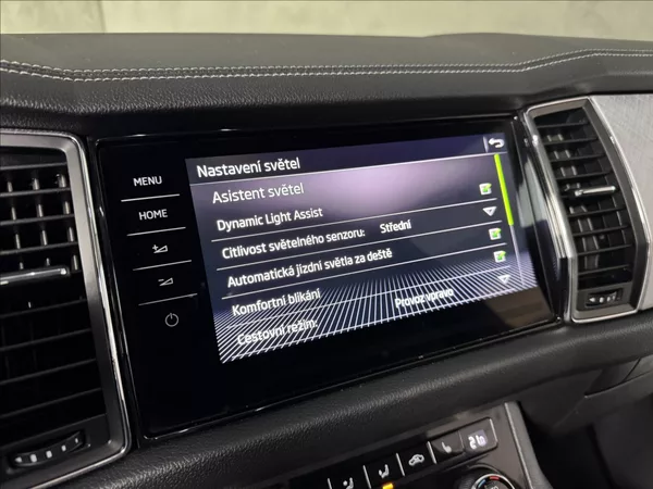 Škoda Kodiaq 2,0 TDi DSG 4x4 Tour Virtual - foto 32