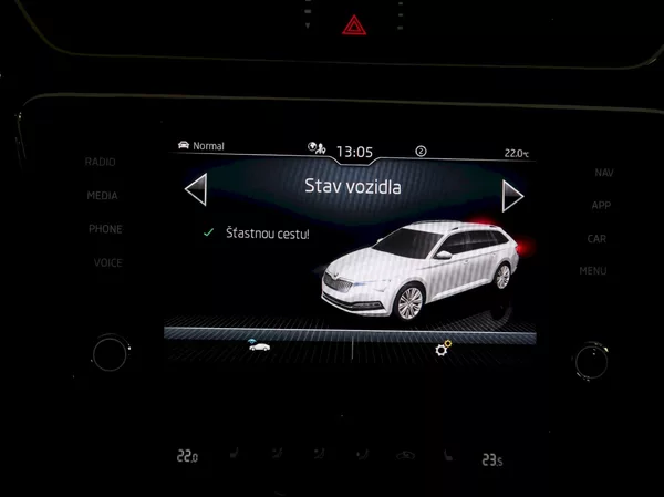 Škoda Superb STYLE 2.0TDI 147KW 4x4 DSG TAŽ - foto 30