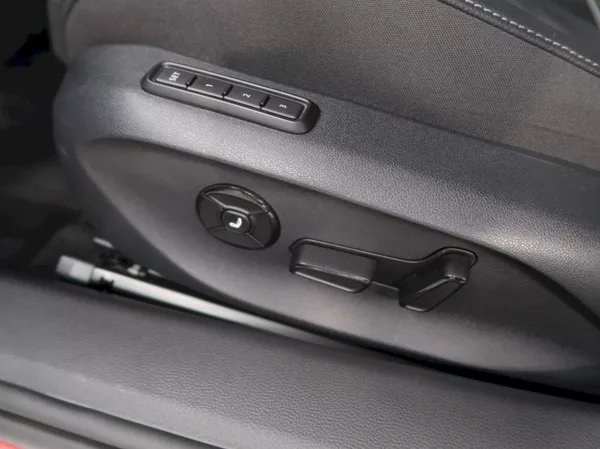 Škoda Superb SPORTLINE 2.0TSI 195KW 4x4 DSG - foto 14
