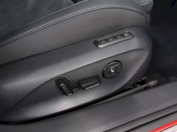 Škoda Superb SPORTLINE 2.0TSI 195KW 4x4 DSG - foto 15