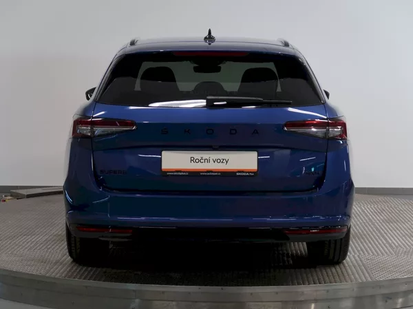 Škoda Superb SPORTLINE 2.0TDI 142KW 4x4 DSG - foto 9