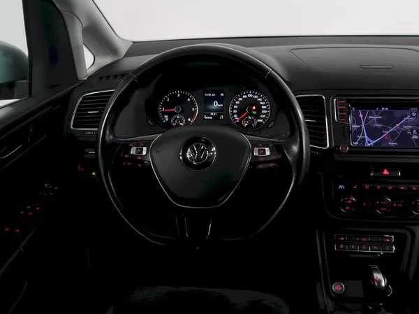Volkswagen Sharan HIGHLINE 2.0TDI 4x4 DSG 7MÍST - foto 21