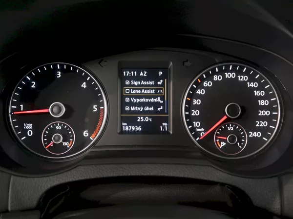 Volkswagen Sharan HIGHLINE 2.0TDI 4x4 DSG 7MÍST - foto 22