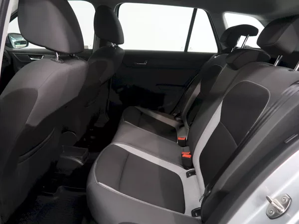Škoda Fabia AMBITION PLUS 1.0TSI 81KW - foto 15