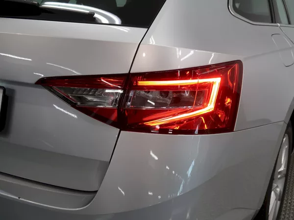 Škoda Superb STYLE 1.5TSI 110KW DSG - foto 11