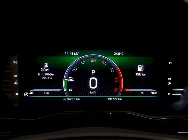 Škoda Superb STYLE 1.5TSI 110KW DSG - foto 20