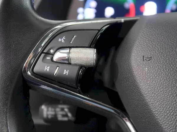 Škoda Superb STYLE 1.5TSI 110KW DSG - foto 21