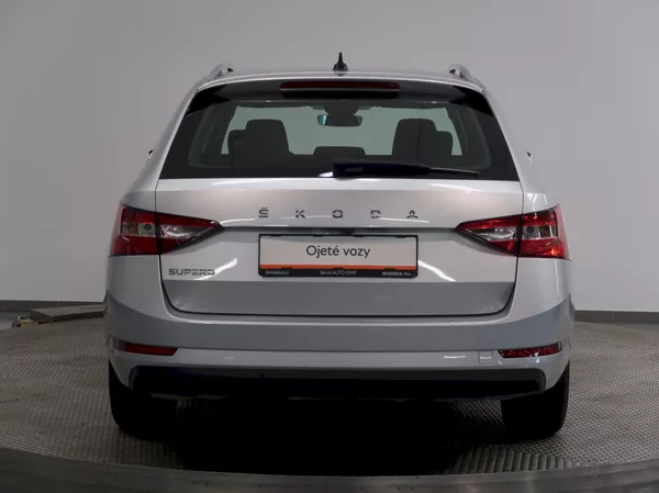 Škoda Superb STYLE 1.5TSI 110KW DSG - foto 9