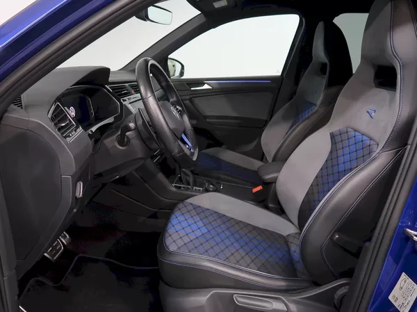 Volkswagen Tiguan R 2.0TSI 235KW DSG 4x4 - foto 13