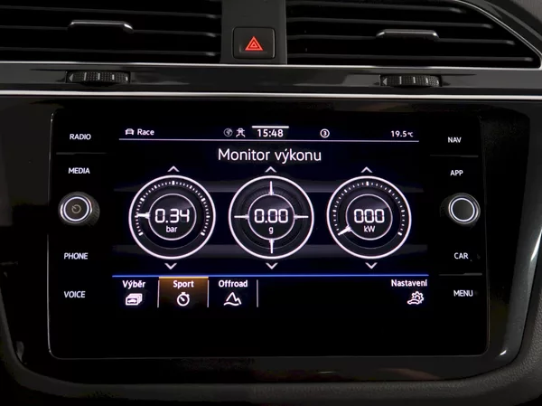 Volkswagen Tiguan R 2.0TSI 235KW DSG 4x4 - foto 27