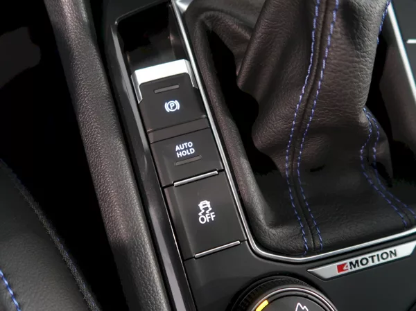 Volkswagen Tiguan R 2.0TSI 235KW DSG 4x4 - foto 32