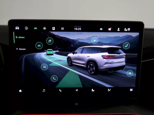 Škoda Kodiaq RS 2.0TSI 195KW 4x4 DSG WEBAST - foto 33