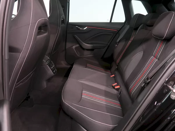 Škoda Kamiq MONTE CARLO 1.5TSI 110KW DSG P - foto 16