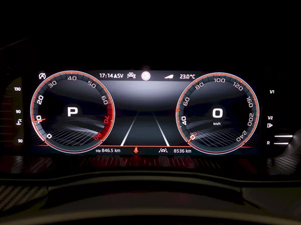 Škoda Kamiq MONTE CARLO 1.5TSI 110KW DSG P - foto 18